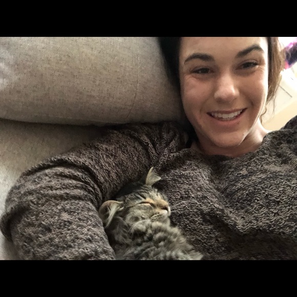 Meet your Posher, Allison - Picture 1 of 1